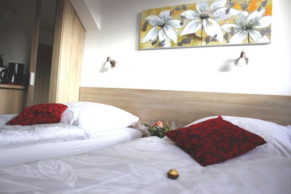 Das Falk Apartmenthaus Nuremberg Extérieur photo