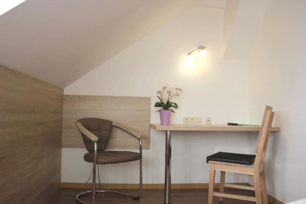 Das Falk Apartmenthaus Nuremberg Extérieur photo