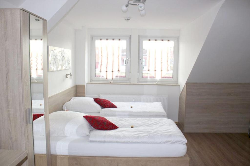 Das Falk Apartmenthaus Nuremberg Extérieur photo