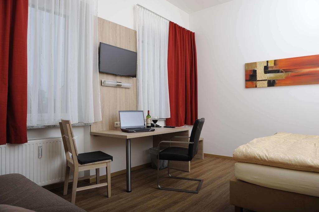 Das Falk Apartmenthaus Nuremberg Chambre photo
