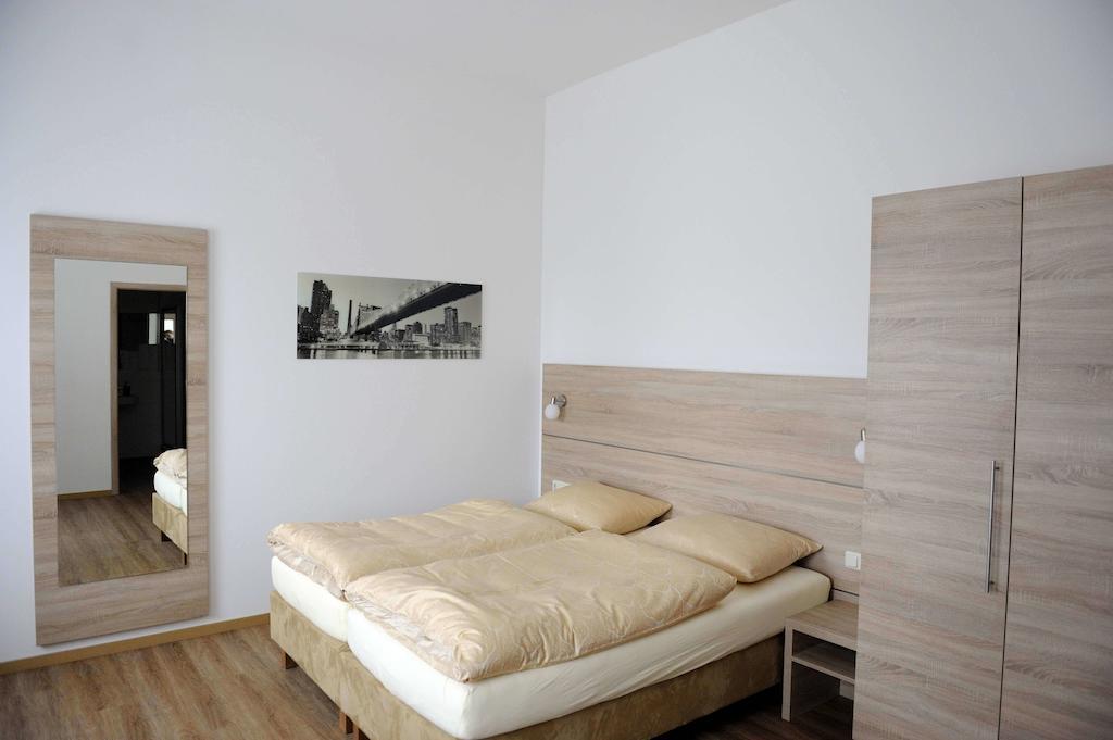 Das Falk Apartmenthaus Nuremberg Chambre photo